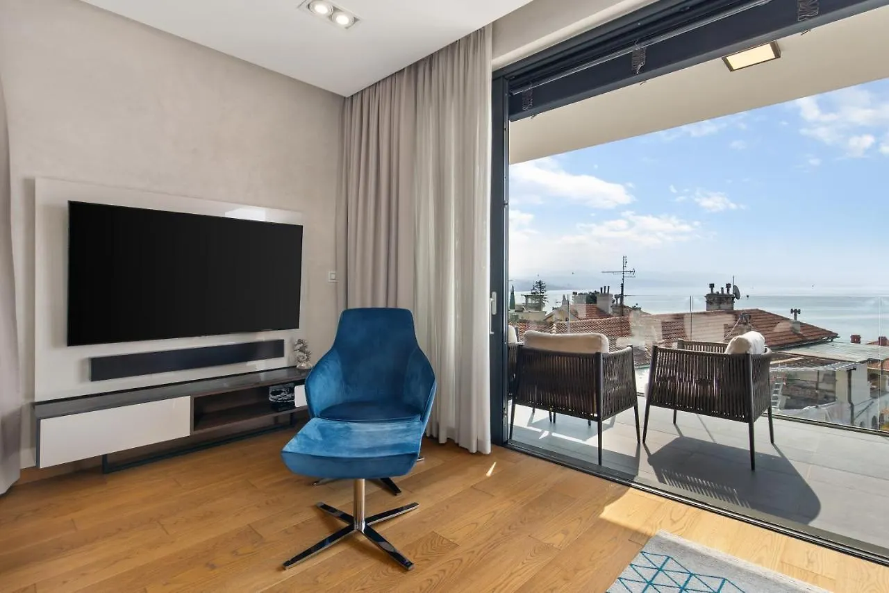 Luxury Apartment Iris Adriatica ***** Abbazia