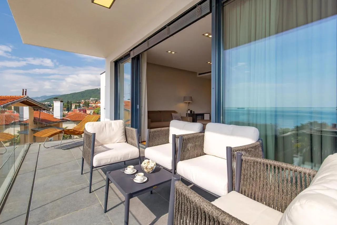 Luxury Apartment Iris Adriatica ***** Abbazia Croazia