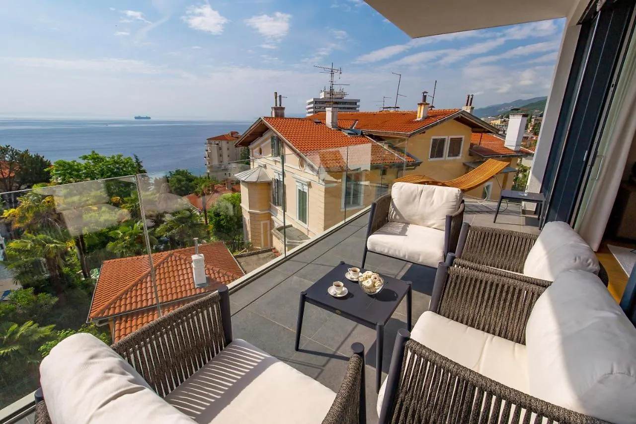 Luxury Apartment Iris Adriatica ***** 奥帕提亚