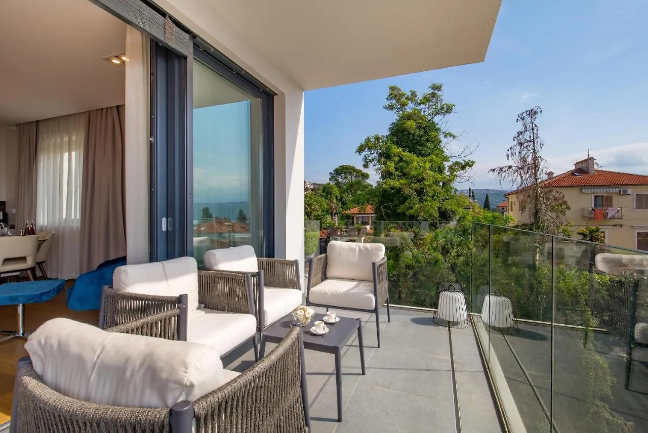 Luxury Apartment Iris Adriatica ***** Abbazia Croazia